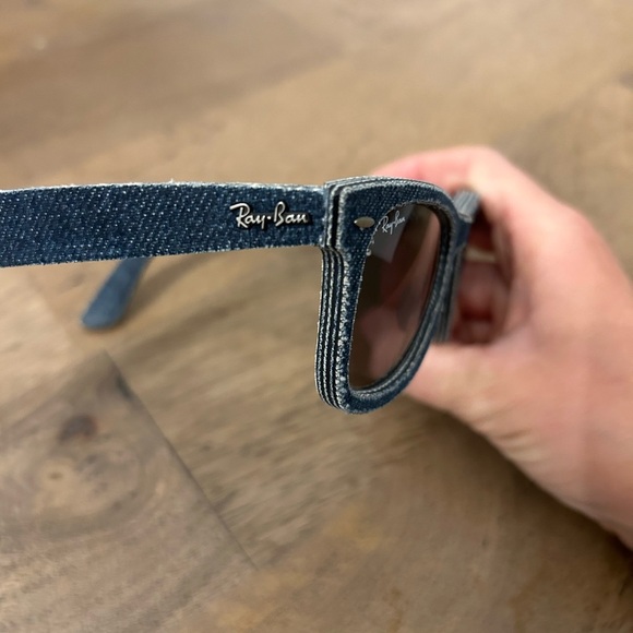 SUPER RARE Ray-Ban Wayfarer Denim Blue Sunglasses - Picture 4 of 9